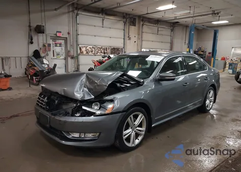 2015 Volkswagen Passat 2.0L Tdi Sel Premium z USA, uszkodzony, nr VIN 1VWCV7A33FC067776